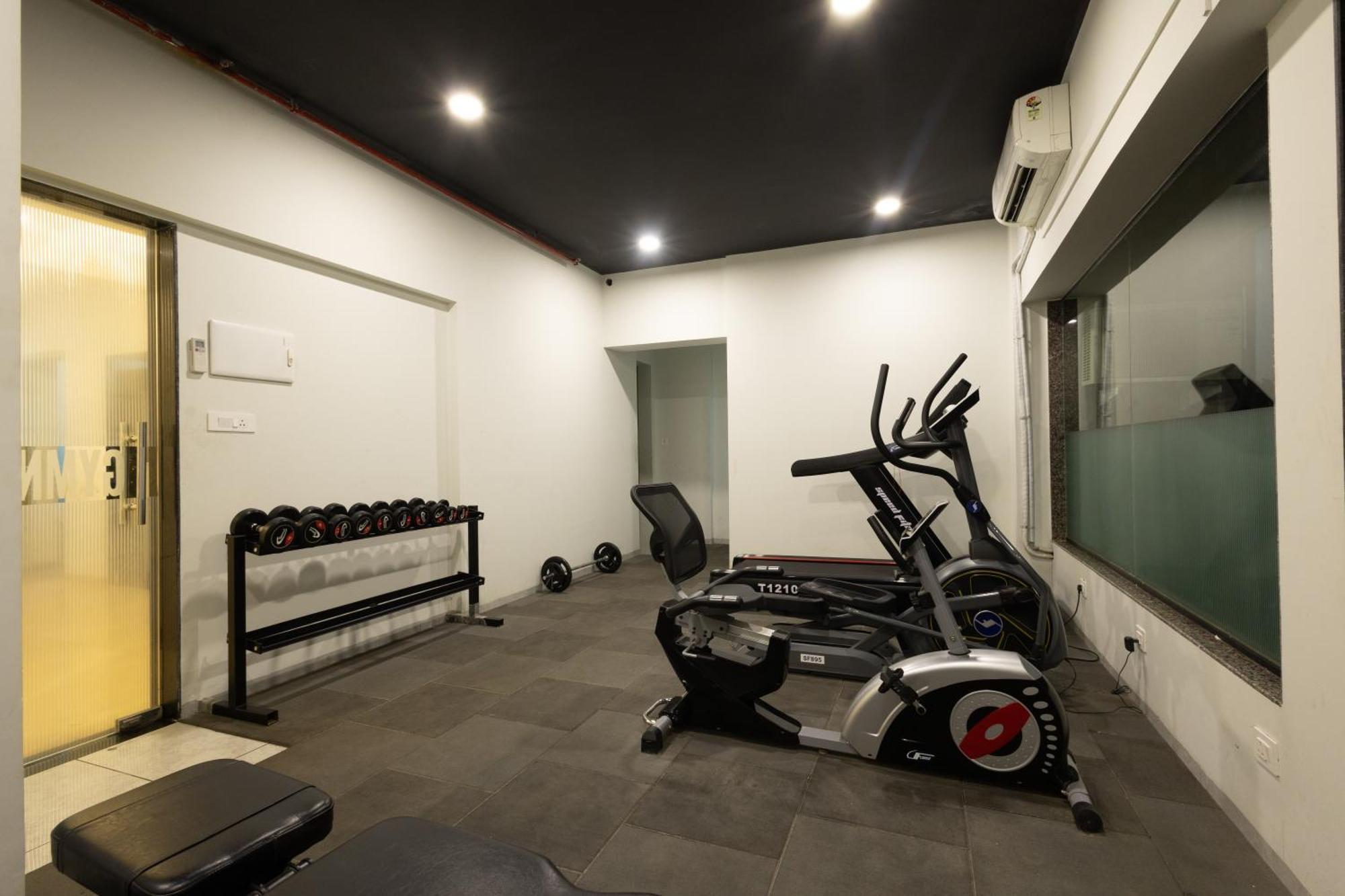 Freesia Residency By Express Inn - Nova Bombaim Exterior foto
