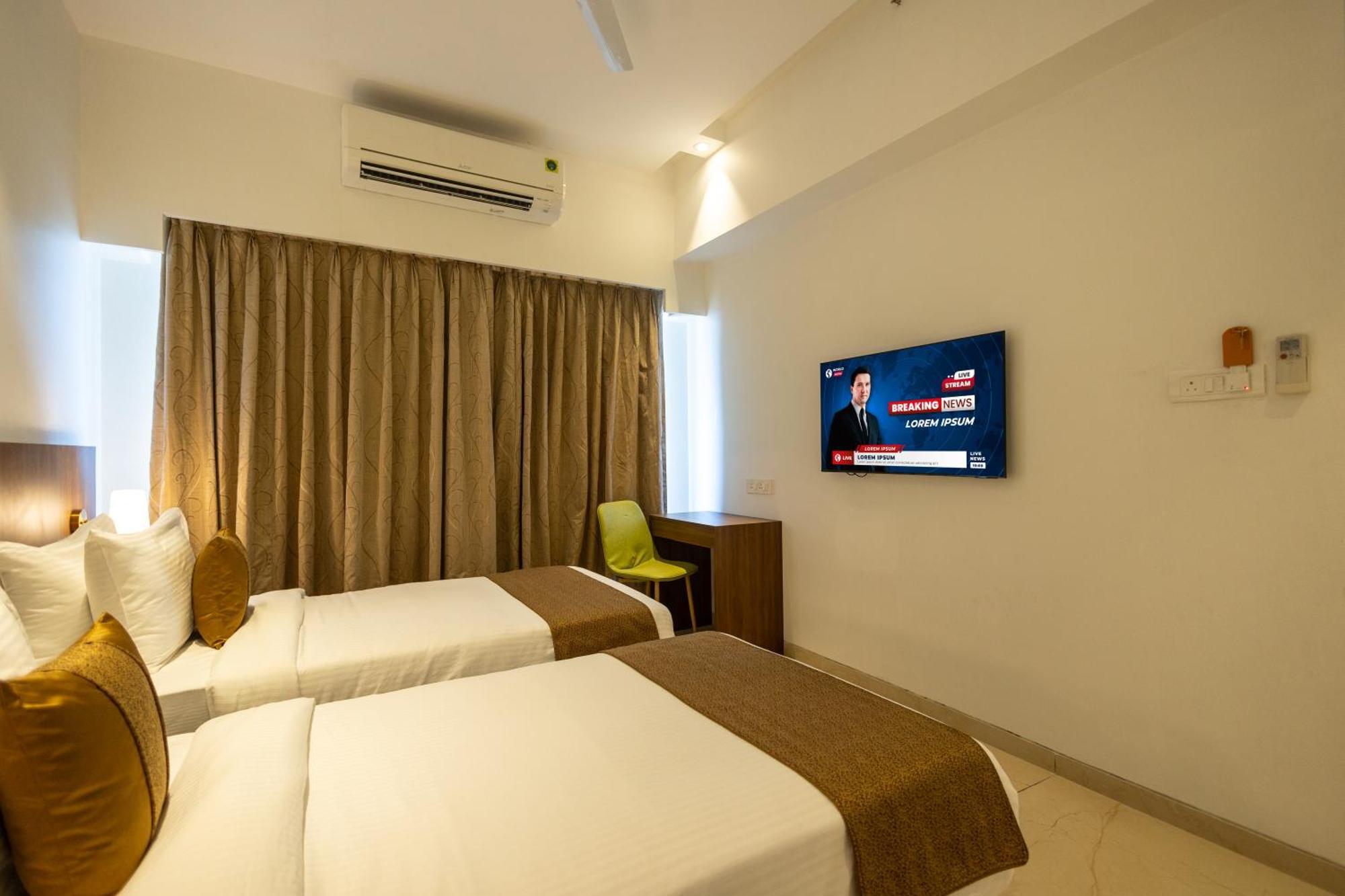 Freesia Residency By Express Inn - Nova Bombaim Exterior foto