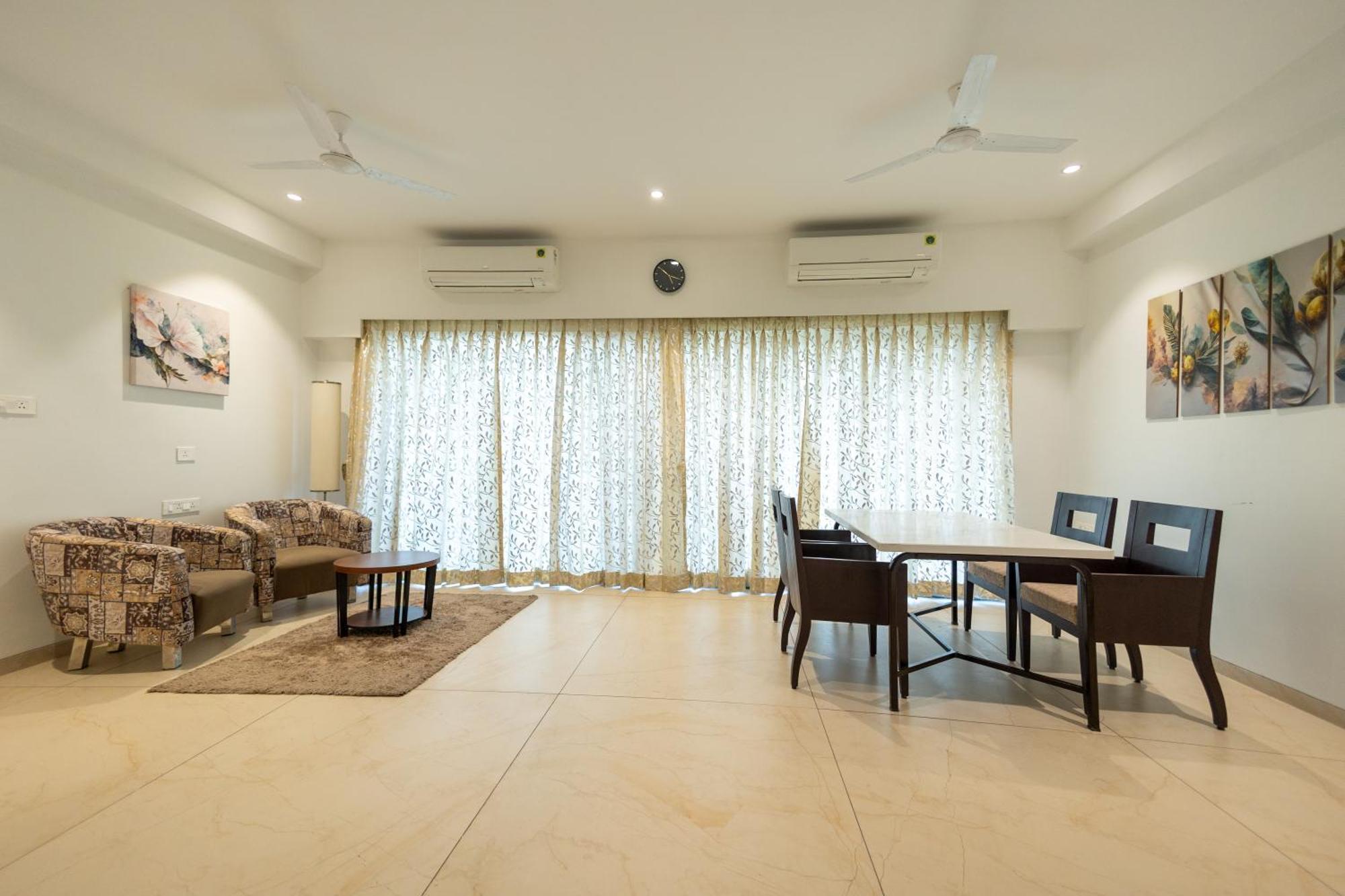 Freesia Residency By Express Inn - Nova Bombaim Exterior foto